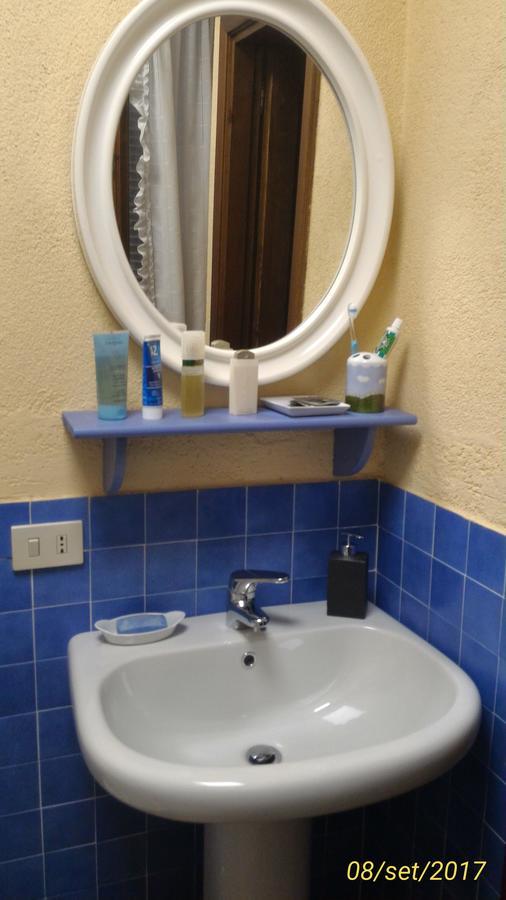 L'Ape In Corte Casa Di Campagna, Via Francigena Stanze E Colazione Vaccarizza Dış mekan fotoğraf