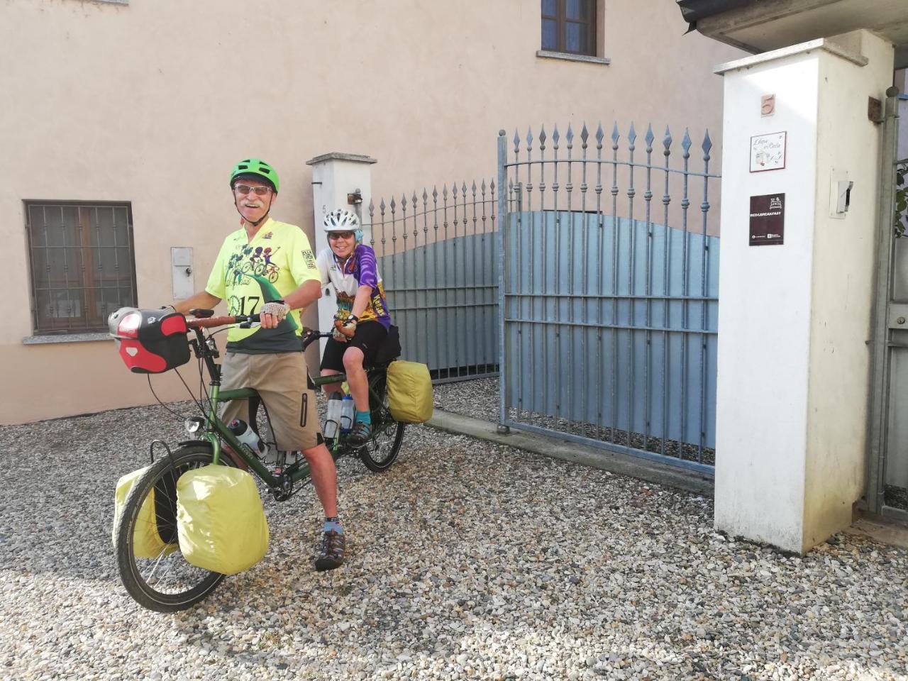 L'Ape In Corte Casa Di Campagna, Via Francigena Stanze E Colazione Vaccarizza Dış mekan fotoğraf